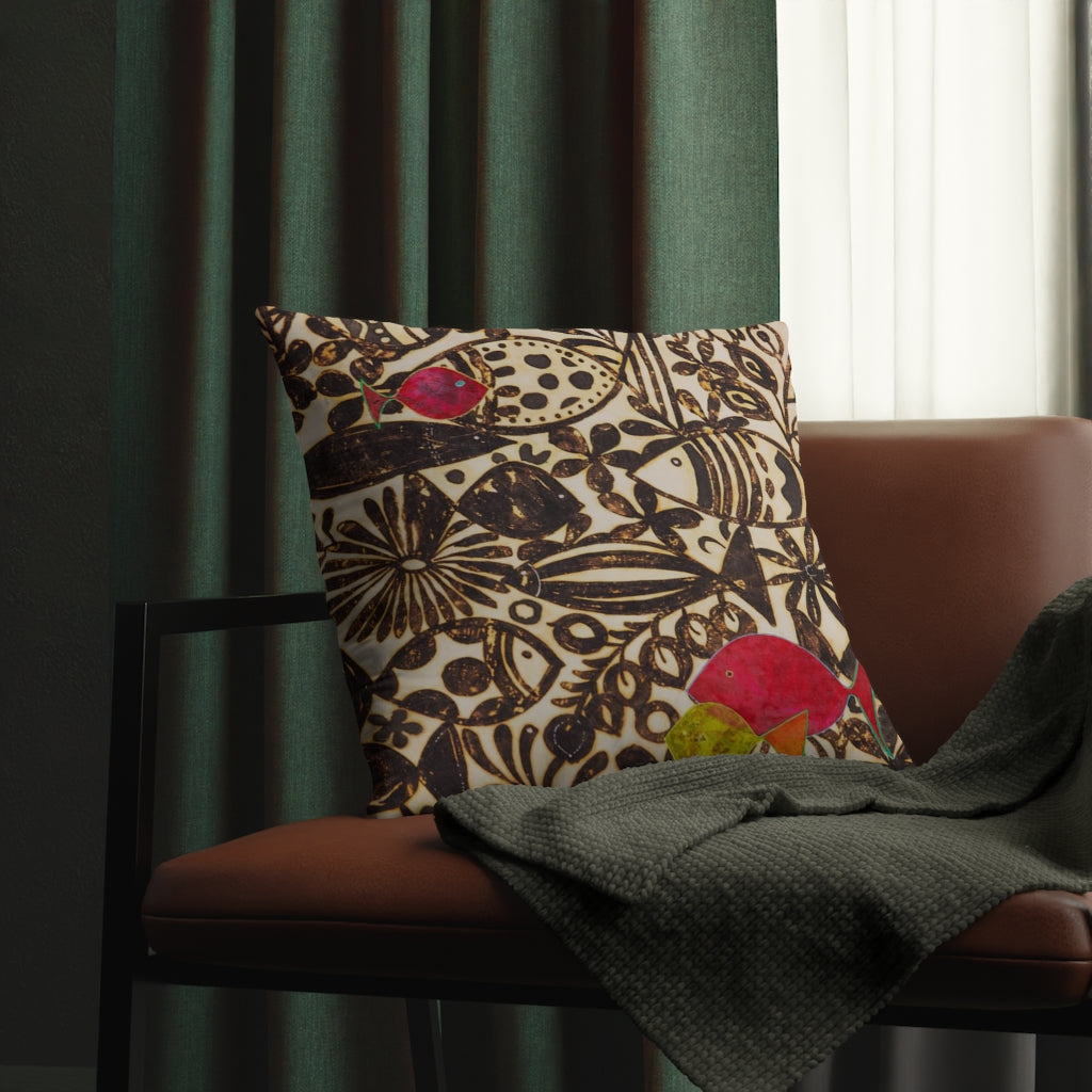 'Tropical Lagoon' Mod Cloth Style Fish Outdoor Pillow