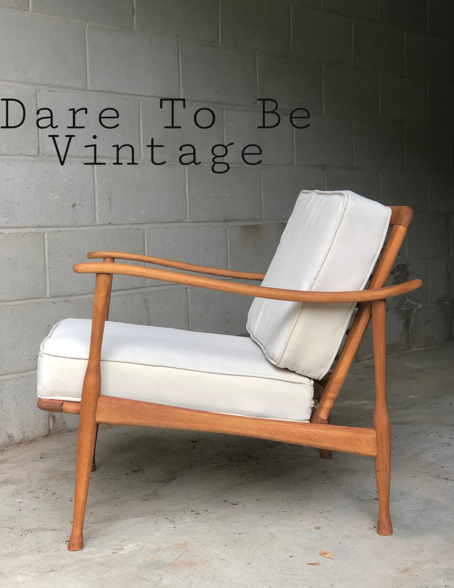 SOLD Mid Century Modern Italian Lounger Chair