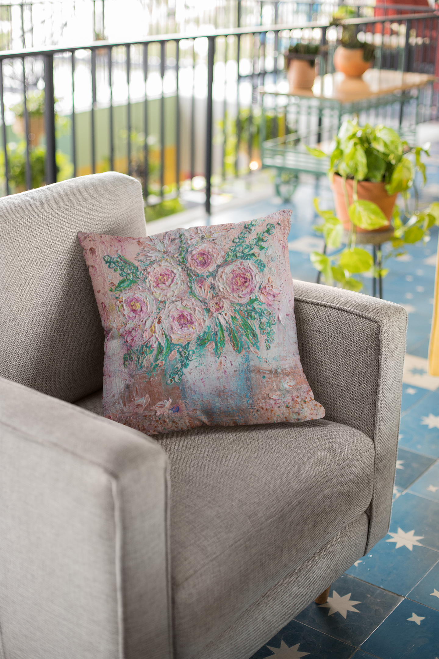 'Thrive' Floral Print Accent Pillow