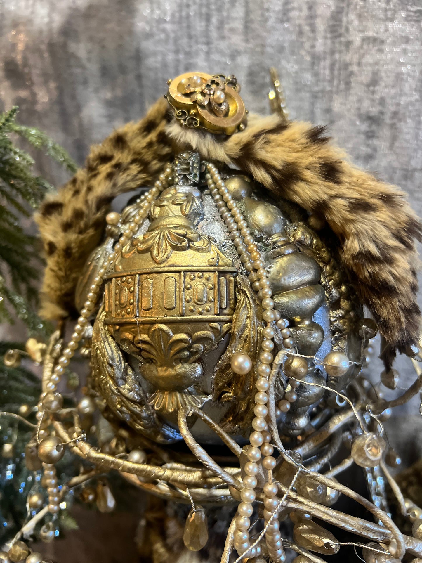 Vintage Leopard Print & Pearl Holiday Centerpiece ~ Silver & Gold Vintage Christmas Ornament ~ Vintage Christmas Decorations