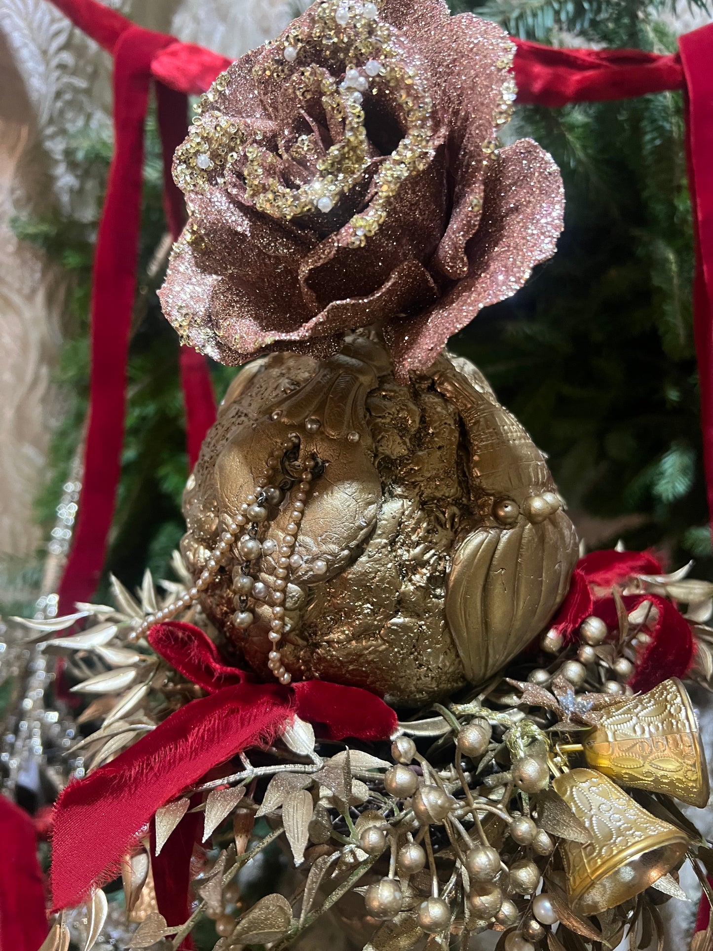 Red & Gold Holiday Centerpiece ~ Rustic Glam Centerpiece ~ Bows ~ Roses