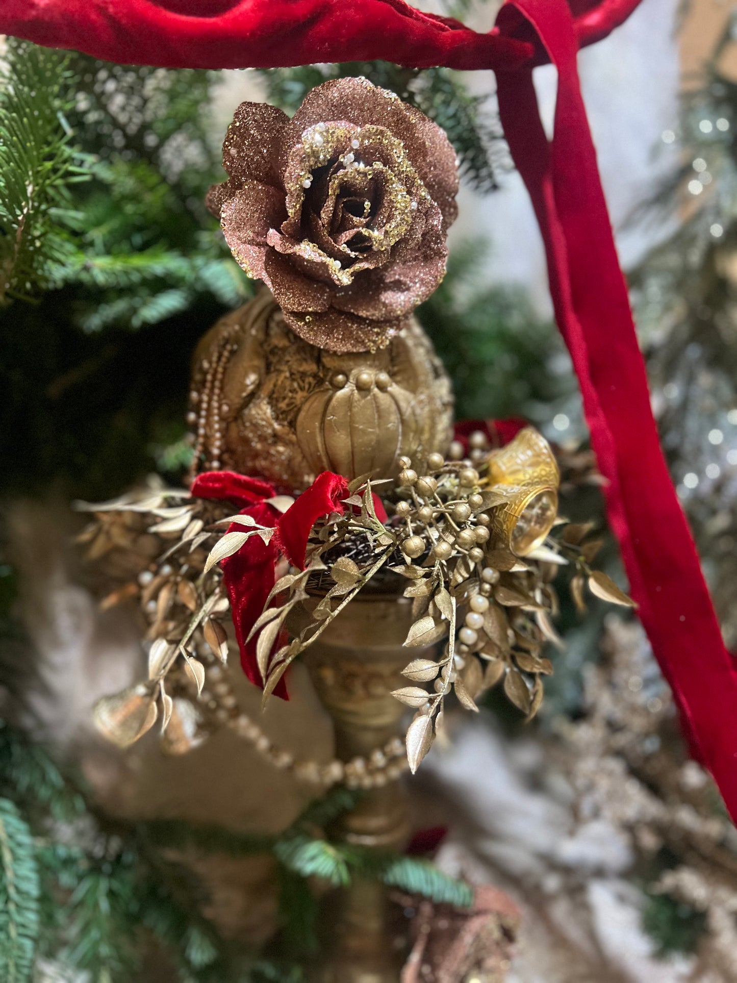 Red & Gold Holiday Centerpiece ~ Rustic Glam Centerpiece ~ Bows ~ Roses