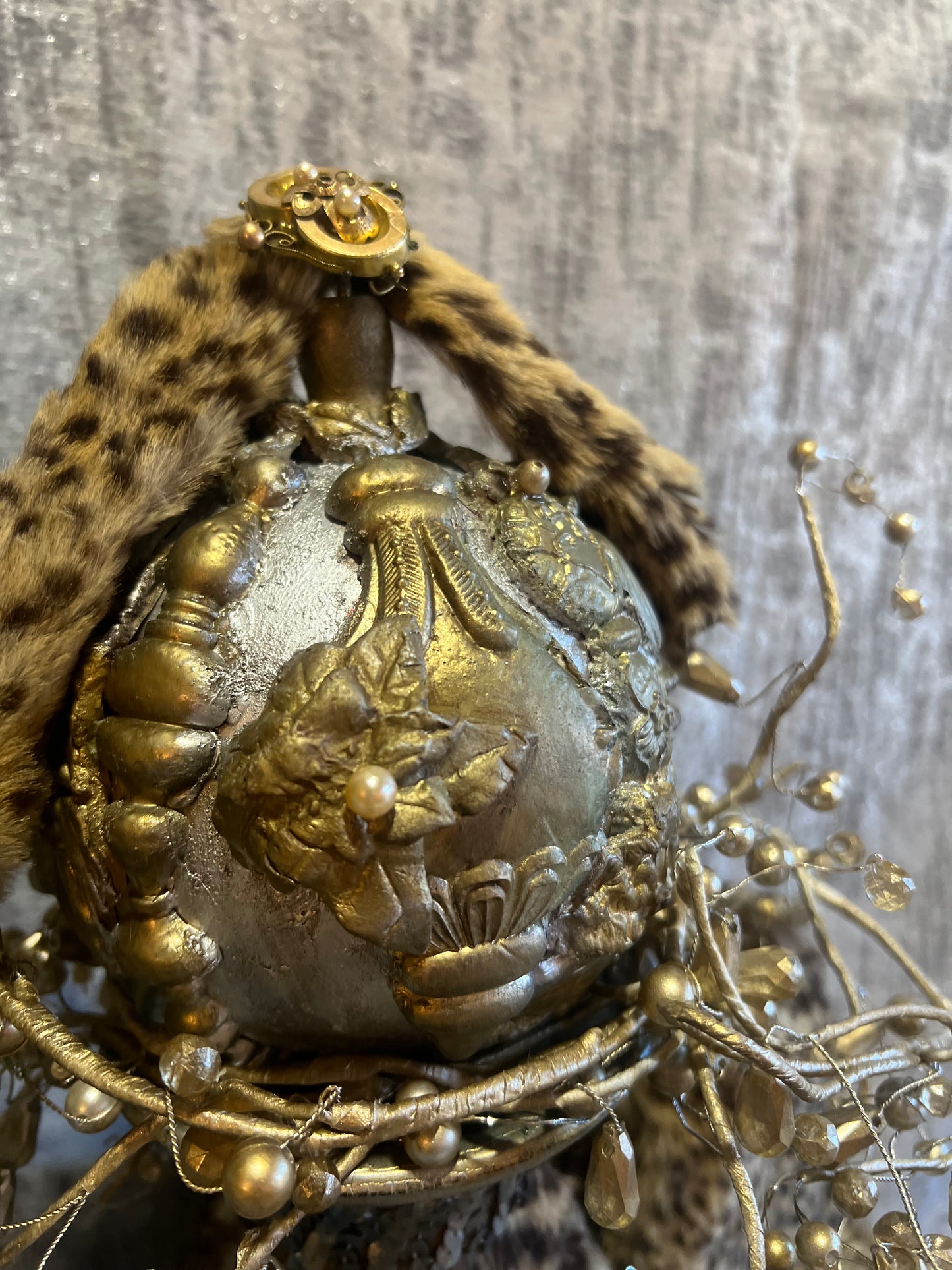 Vintage Leopard Print & Pearl Holiday Centerpiece ~ Silver & Gold Vintage Christmas Ornament ~ Vintage Christmas Decorations