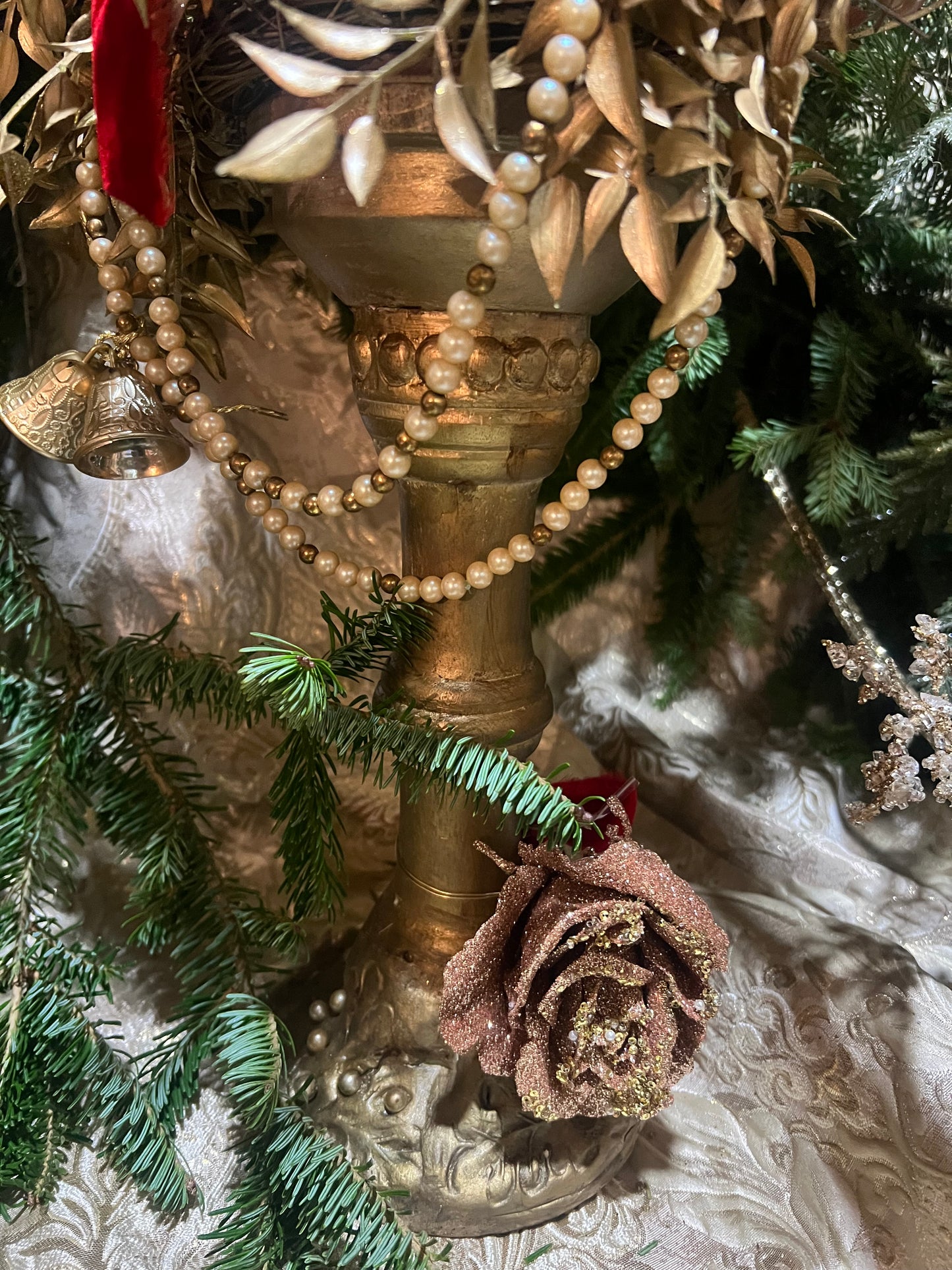 Red & Gold Holiday Centerpiece ~ Rustic Glam Centerpiece ~ Bows ~ Roses