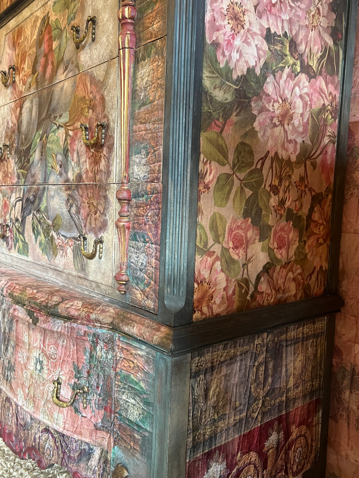 'Whispering Roses ' Whimsical Heirloom Roses Decoupage Paper