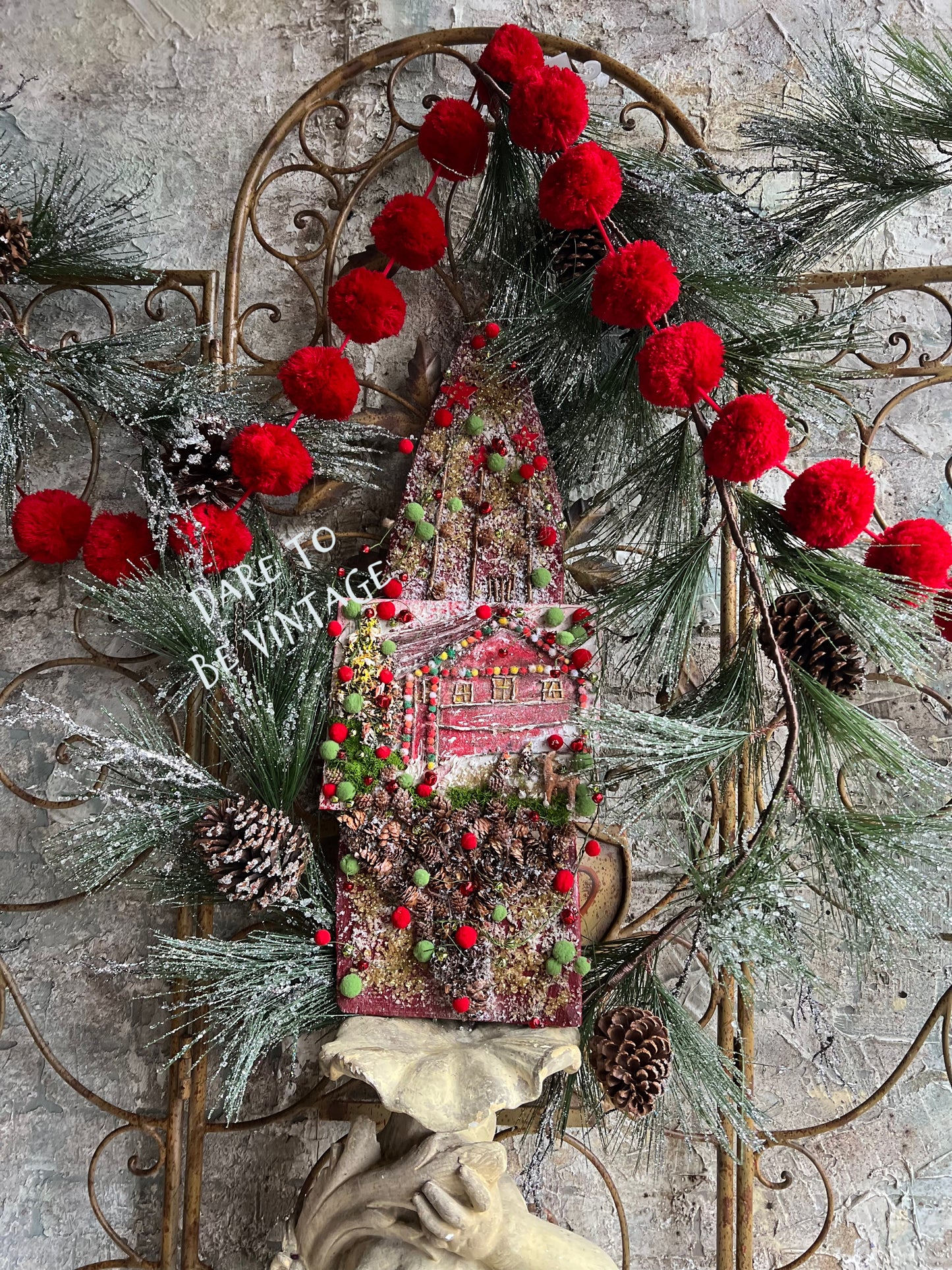'Merry & Bright' Holiday Decorative Cabin Wonderland Wall Hanger