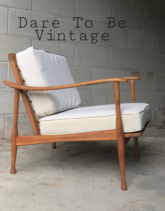 SOLD Mid Century Modern Italian Lounger Chair